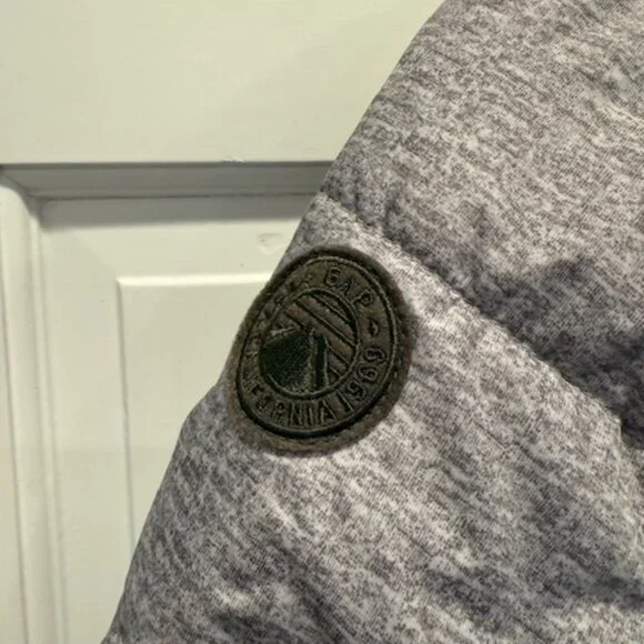Gap Puffer Kids Warmest Jacket Style Winter Coat Heather Gray & Green Fleece 5y
